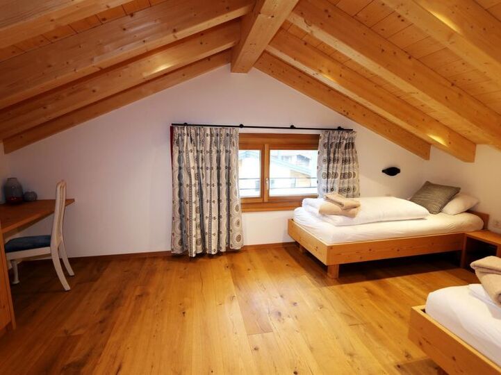 Mountain Magic: 4 Bed Villa, Valais,1387