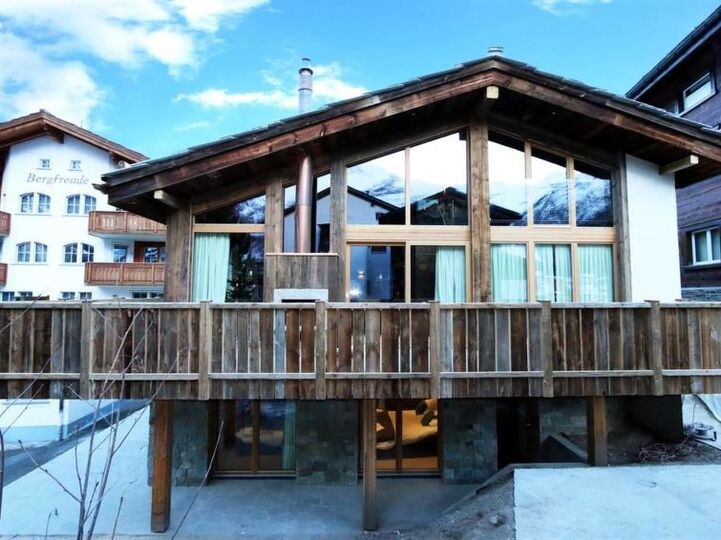 Cozy Villa for Sale in Saas-Fee, 1263, Saas-Fee, Switzerland