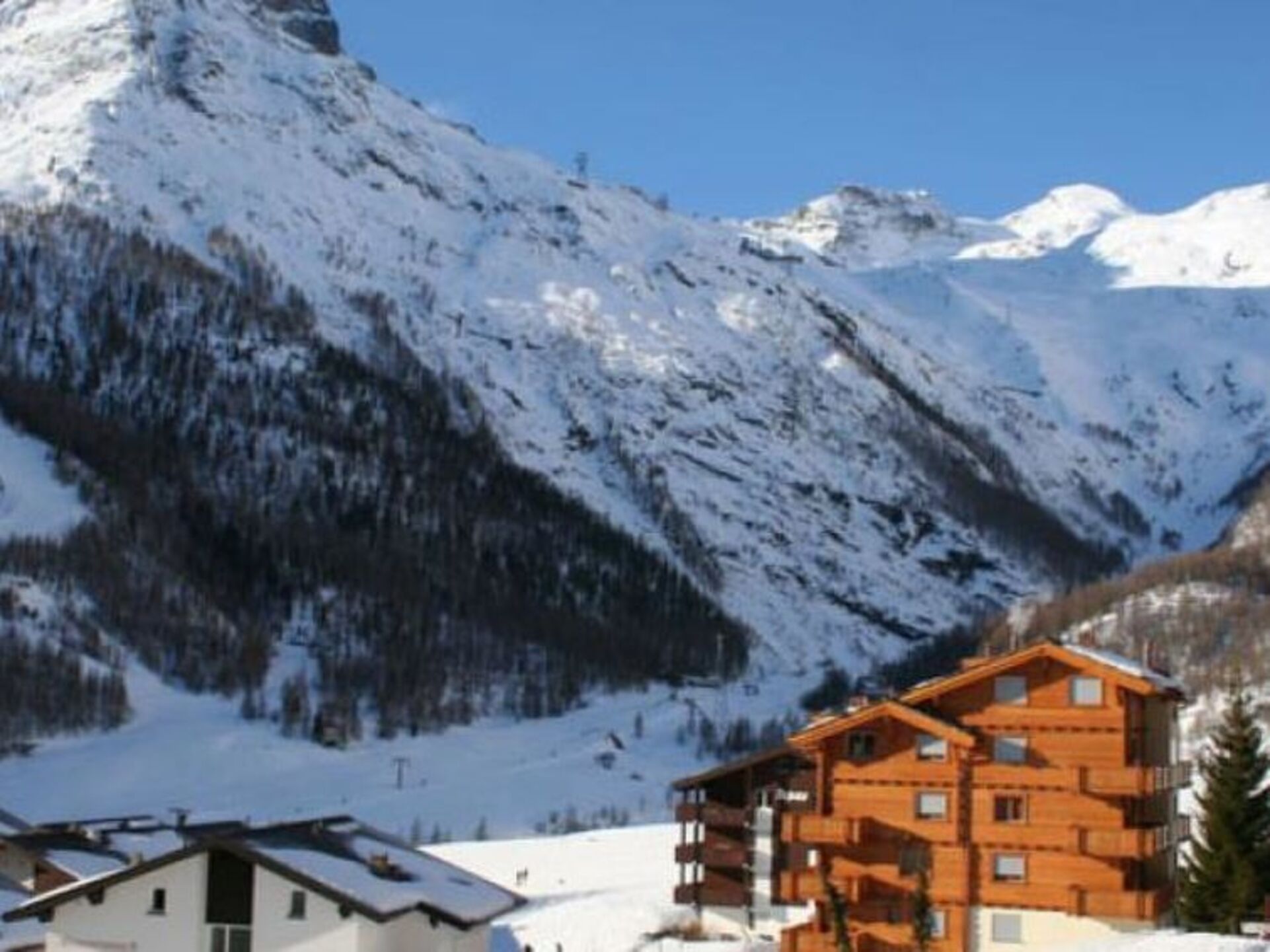Dreamy 3 Bedroom Villa in Saas-Fee, 1270