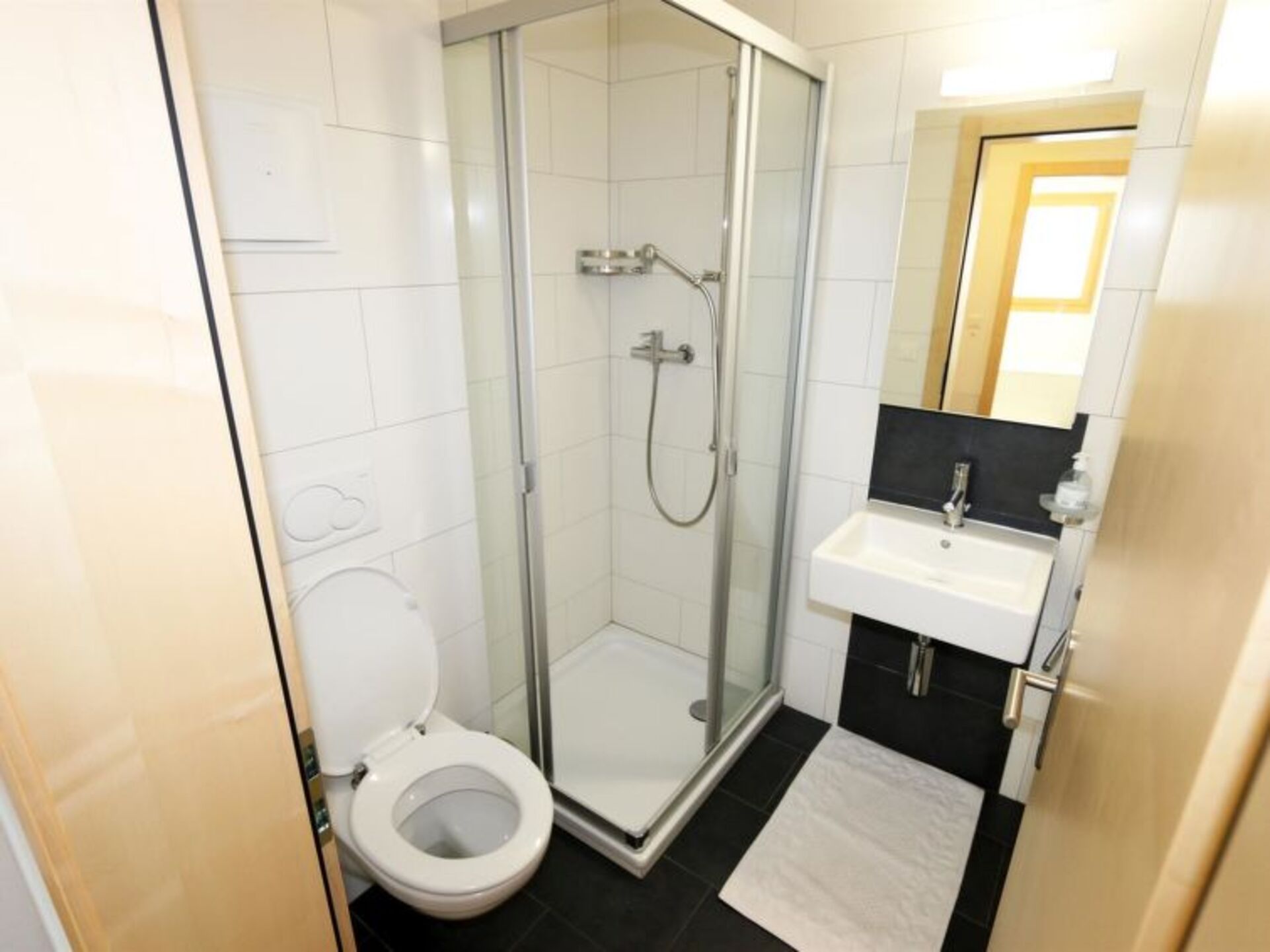 Spacious 3 Bedroom Retreat in Saas-Fee, 1274