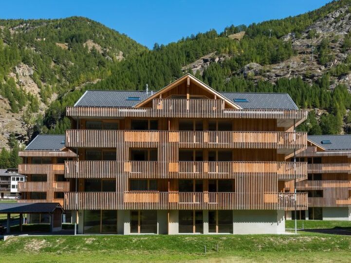 Charming Family Home in Saas-Grund, 1247