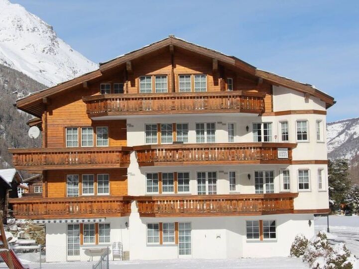 Romantic Getaway in Saas-Grund, 1254, Saas-Grund, Switzerland
