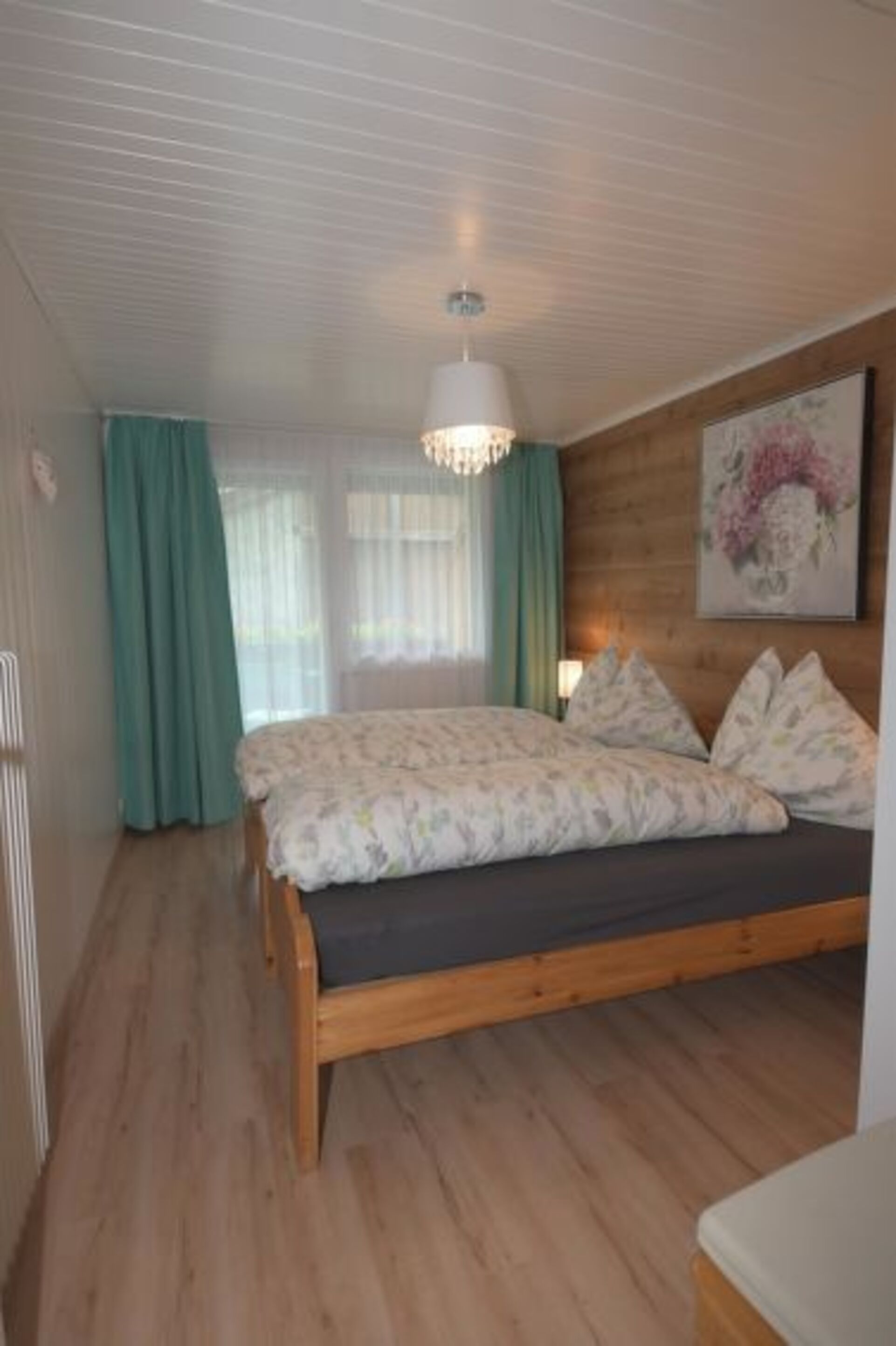 Modern 2BR Villa in Saas-Grund, 1257