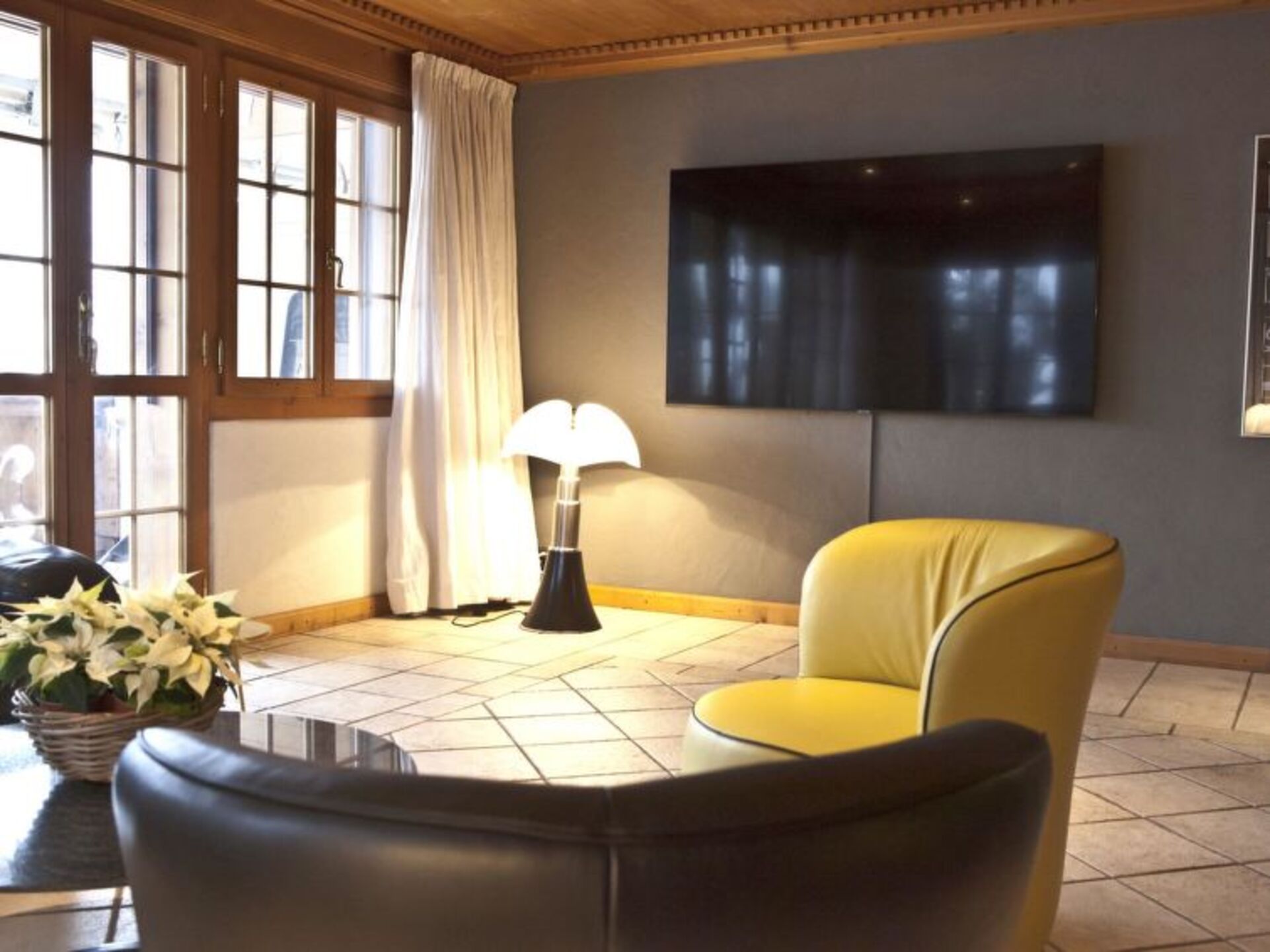 Tranquil Villa Oasis in Saanen for Rent, 1186
