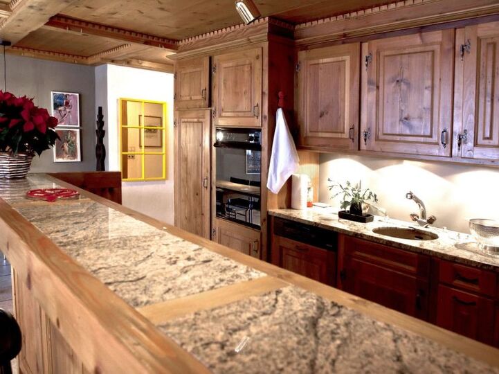 Tranquil Villa Oasis in Saanen for Rent, 1186