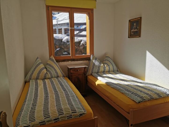 Unique 3 Bedroom Villa in Lenk, 1189