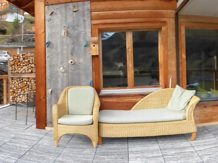 Unique 3 Bedroom Villa in Lenk, 1189