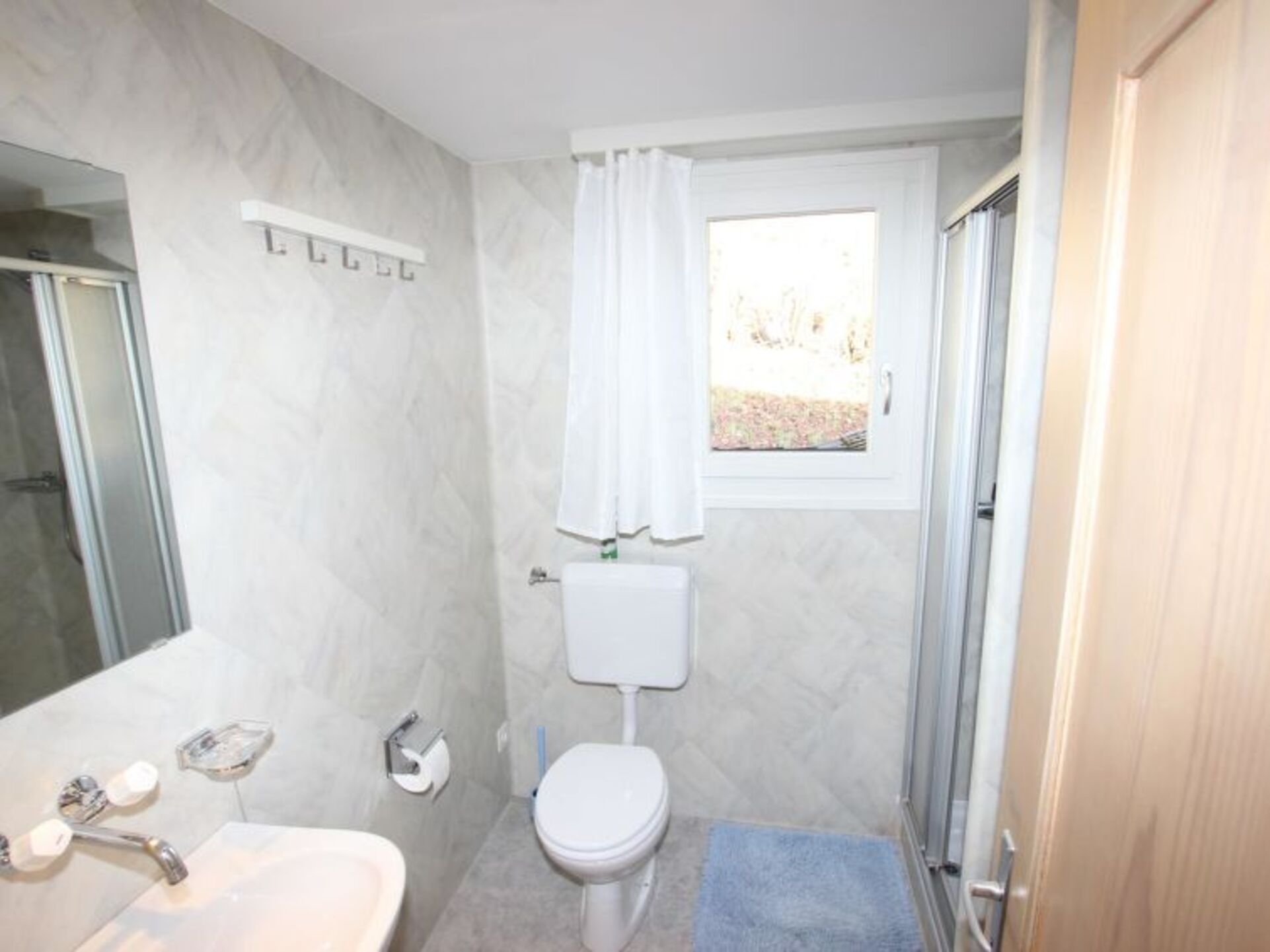 Elegant 4 Bedroom Villa in the Heart of Lenk, 1190