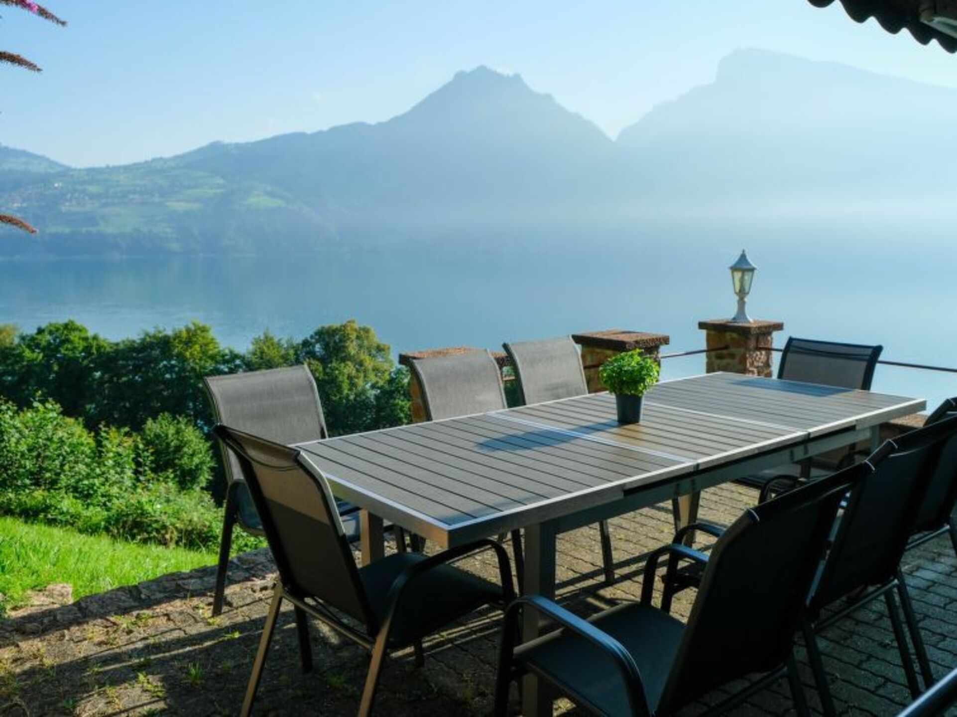 Spiez Dream Home: 5 Bedroom Villa with Pool, 1199