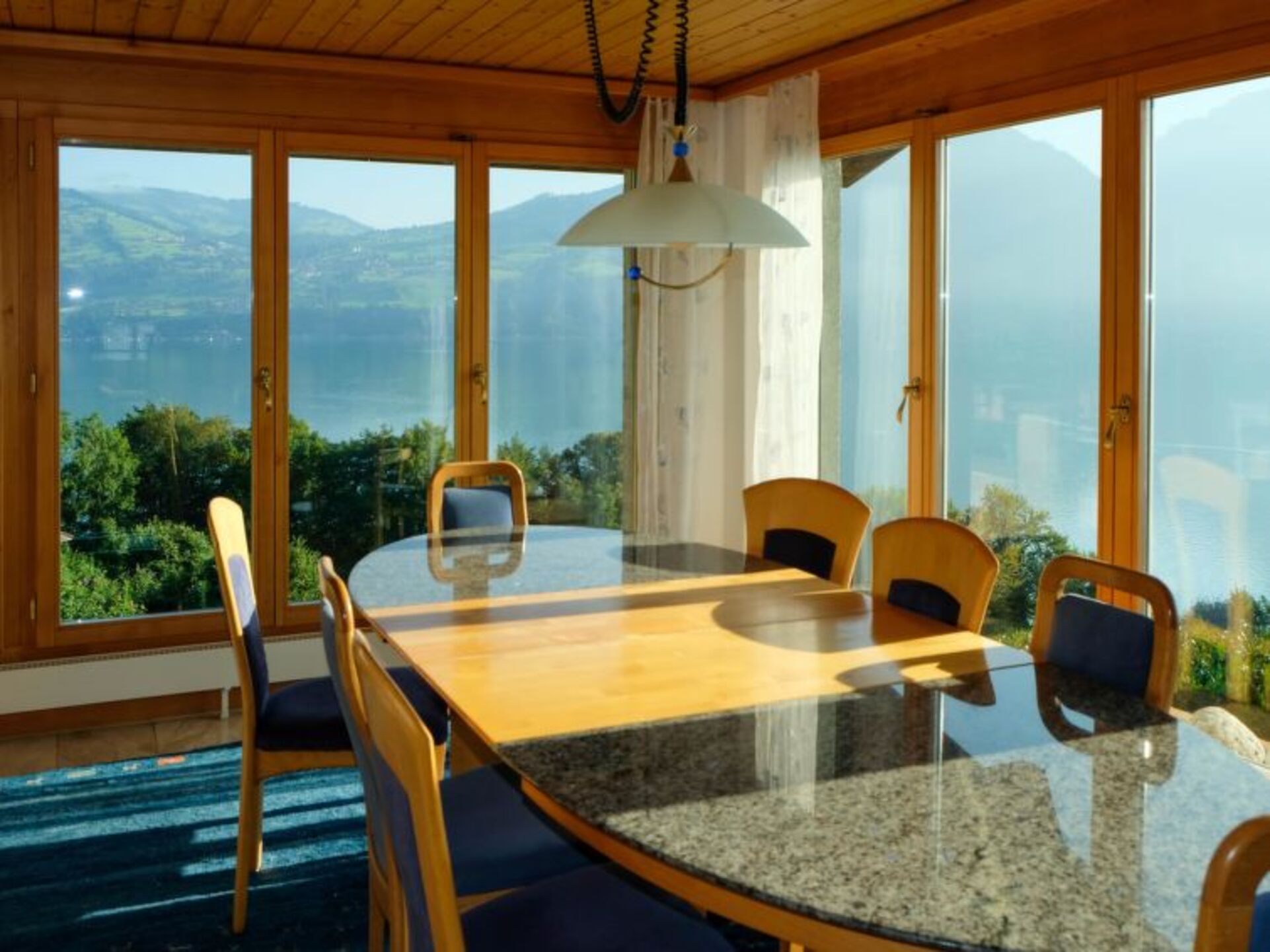 Spiez Dream Home: 5 Bedroom Villa with Pool, 1199