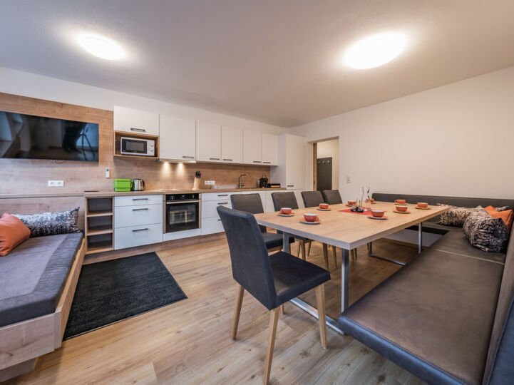 Modern Elegance in Hippach City Villa, 1210, Hippach, Austria