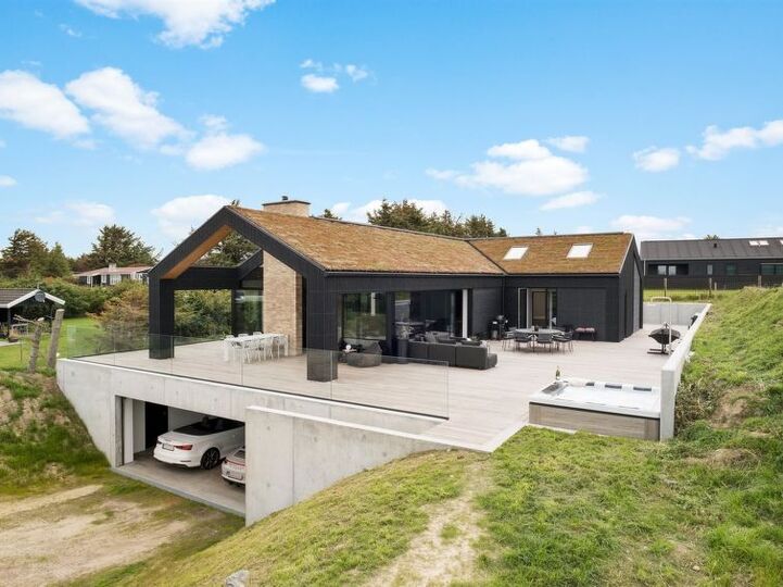 5 Star Home in Prime Location, Blokhus 1002, Blokhus, Denmark