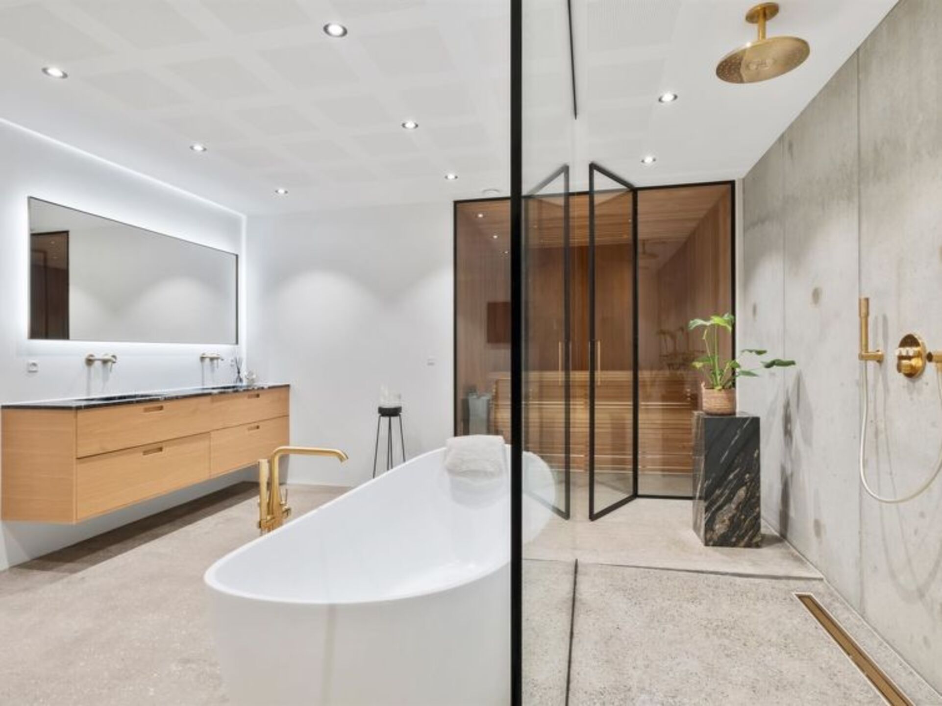 Bathroom / Wellness
