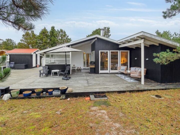 Perfect Family Retreat, Aakirkeby 1091, Aakirkeby, Denmark