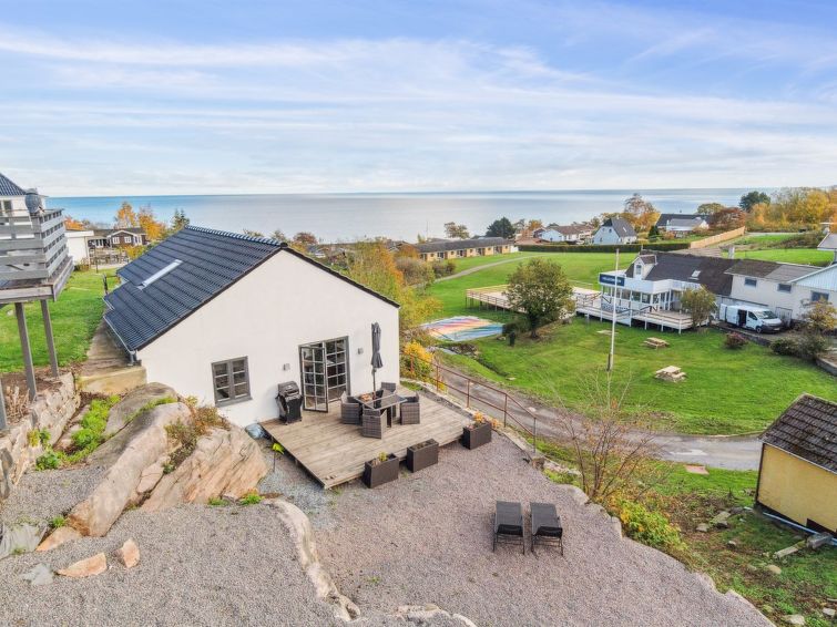Your Perfect Getaway, Allinge 1079