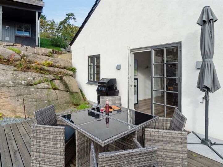 Your Perfect Getaway, Allinge 1079