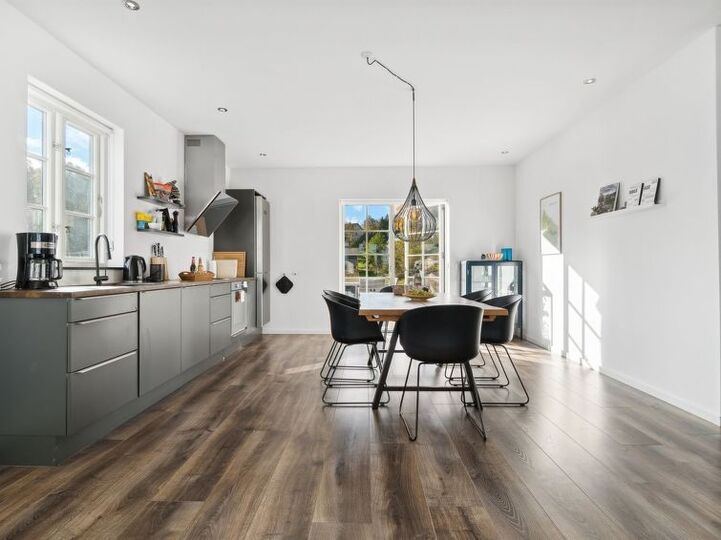 Your Perfect Getaway, Allinge 1079