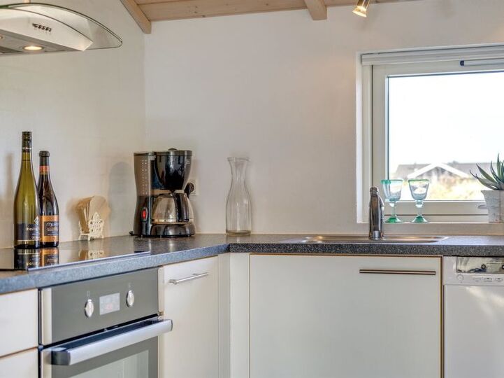 Your Home from Home, Hirtshals 1048