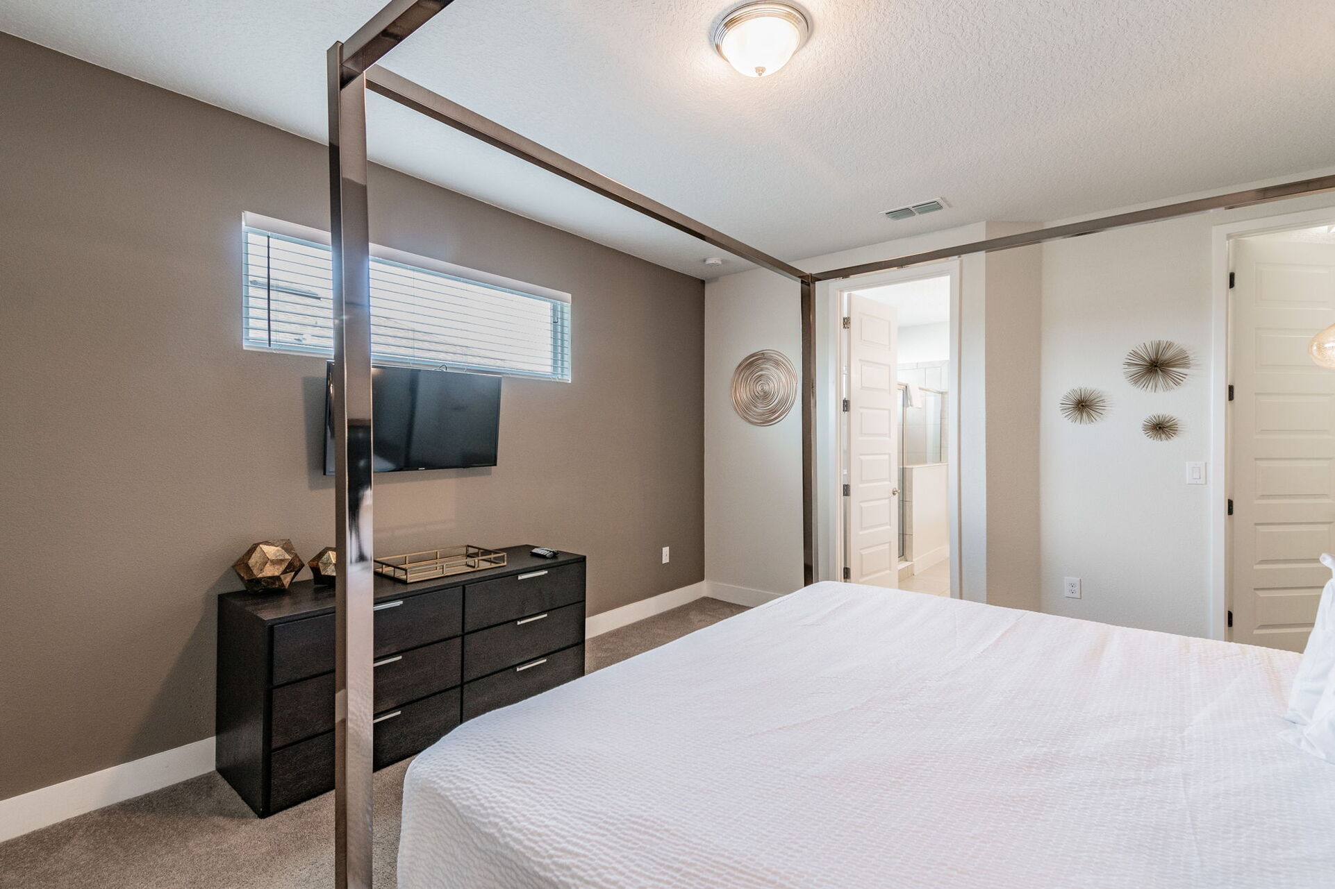 Rent the Perfect 5 Bedroom Villa, Encore Resort Villa 6416