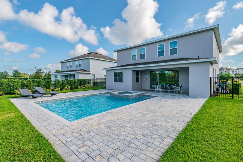[amenities:private-pool:3] Private Pool