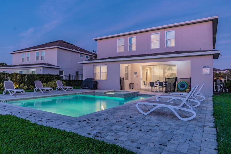Rent the Perfect 5 Bedroom Villa, Encore Resort Villa 6416