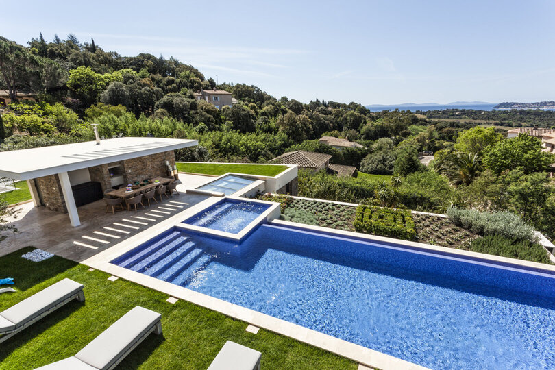 Seaside Bliss: Villa Colibri's Luxe Escape, La Croix-Valmer, France