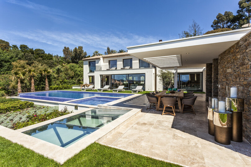 Seaside Bliss: Villa Colibri's Luxe Escape