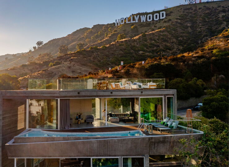 Hollywood Majesty: G Residence