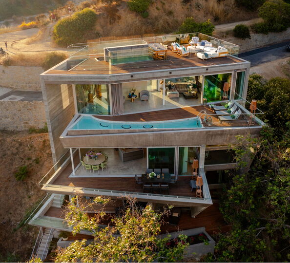 Hollywood Majesty: G Residence, Los Angeles, United States