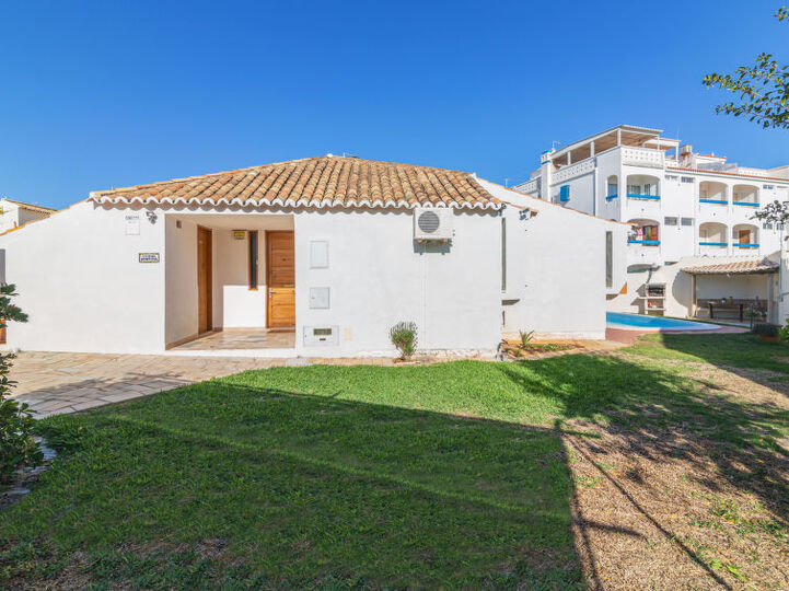You will love this Luxury 2 Bedroom Villa, Albufeira Villa 1161