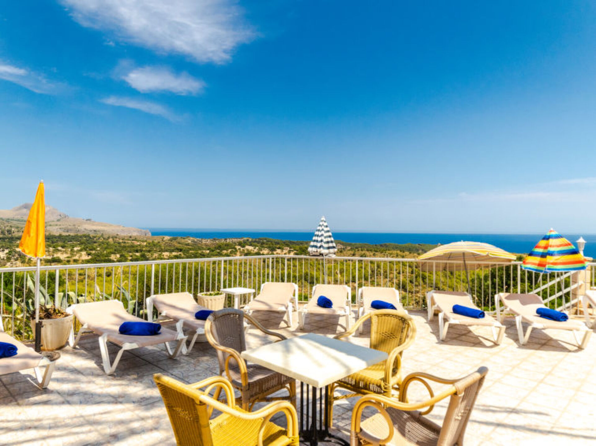 Unwind in Style - Elegant 5 Bedroom Villa,1658