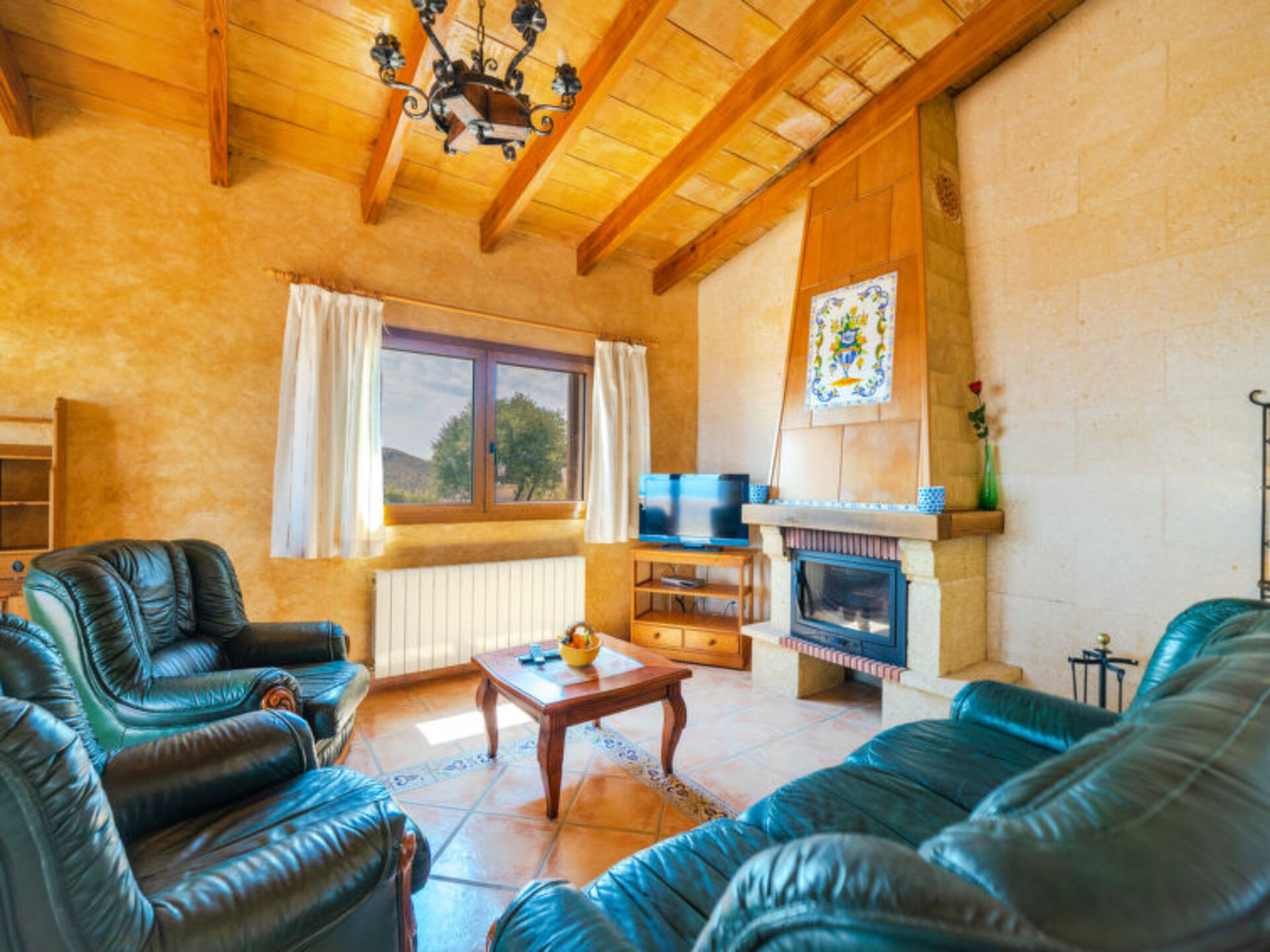 Unwind in Style - Elegant 5 Bedroom Villa,1658
