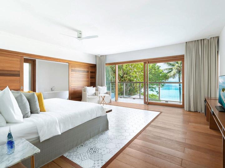 Amilla Beach Residences - 4 Bedroom - Spacious master bedroom