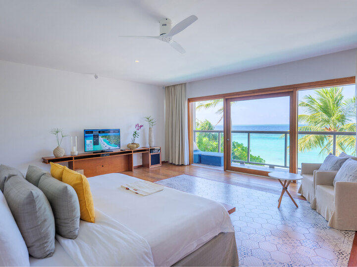 Amilla Beach Residences - 4 Bedroom - Bedroom with a view