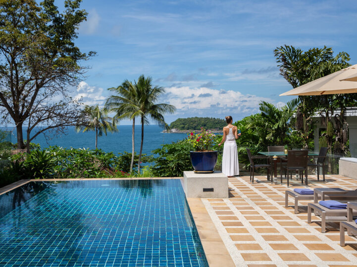 Laze away in paradise