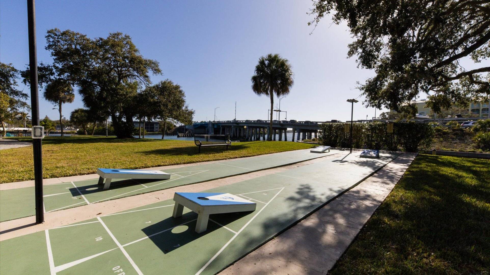 Shuffleboard & Cornhole
