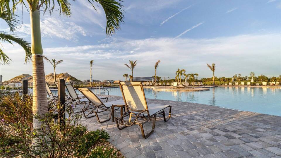 Clubhouse Pool
