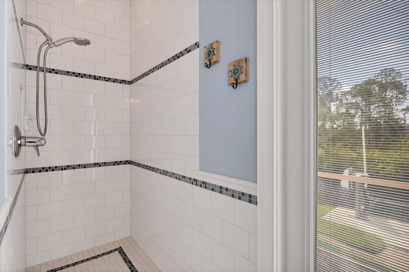Walk-in shower