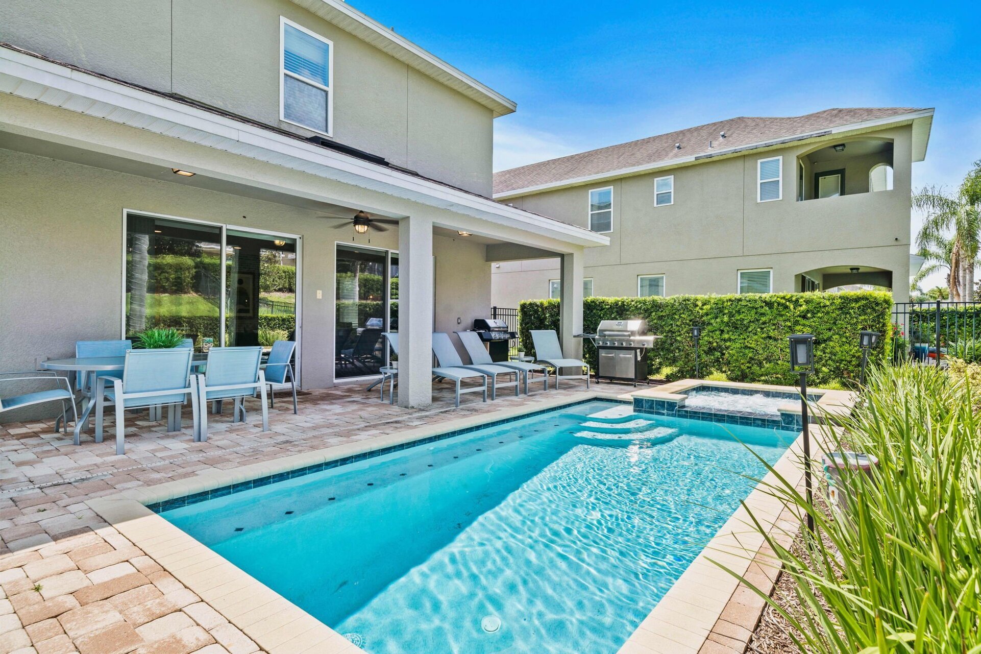 Experience Magic and Luxury Just Minutes from Disney