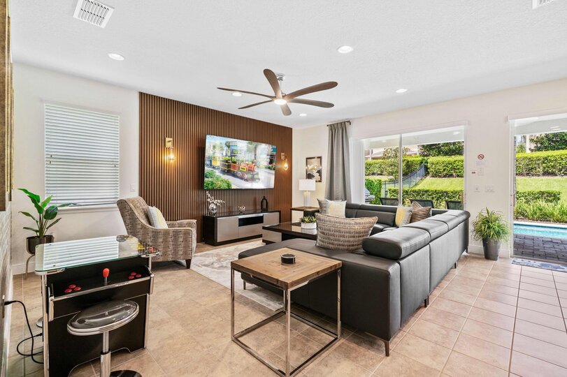 Experience Magic and Luxury Just Minutes from Disney