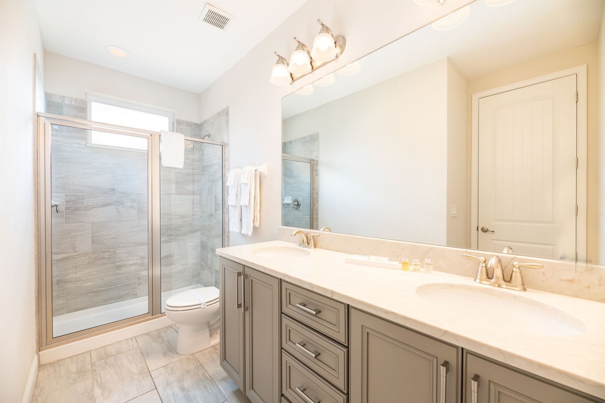 Embrace Adventure and Joy at Your Family Oasis, Orlando Villa 1000