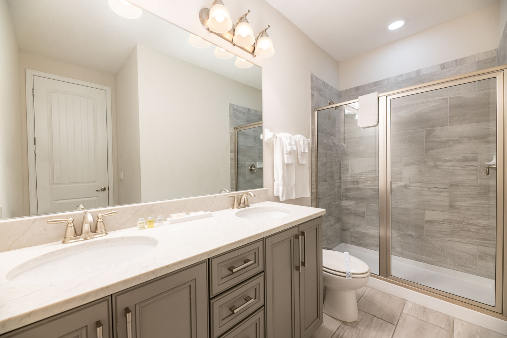 Embrace Adventure and Joy at Your Family Oasis, Orlando Villa 1000