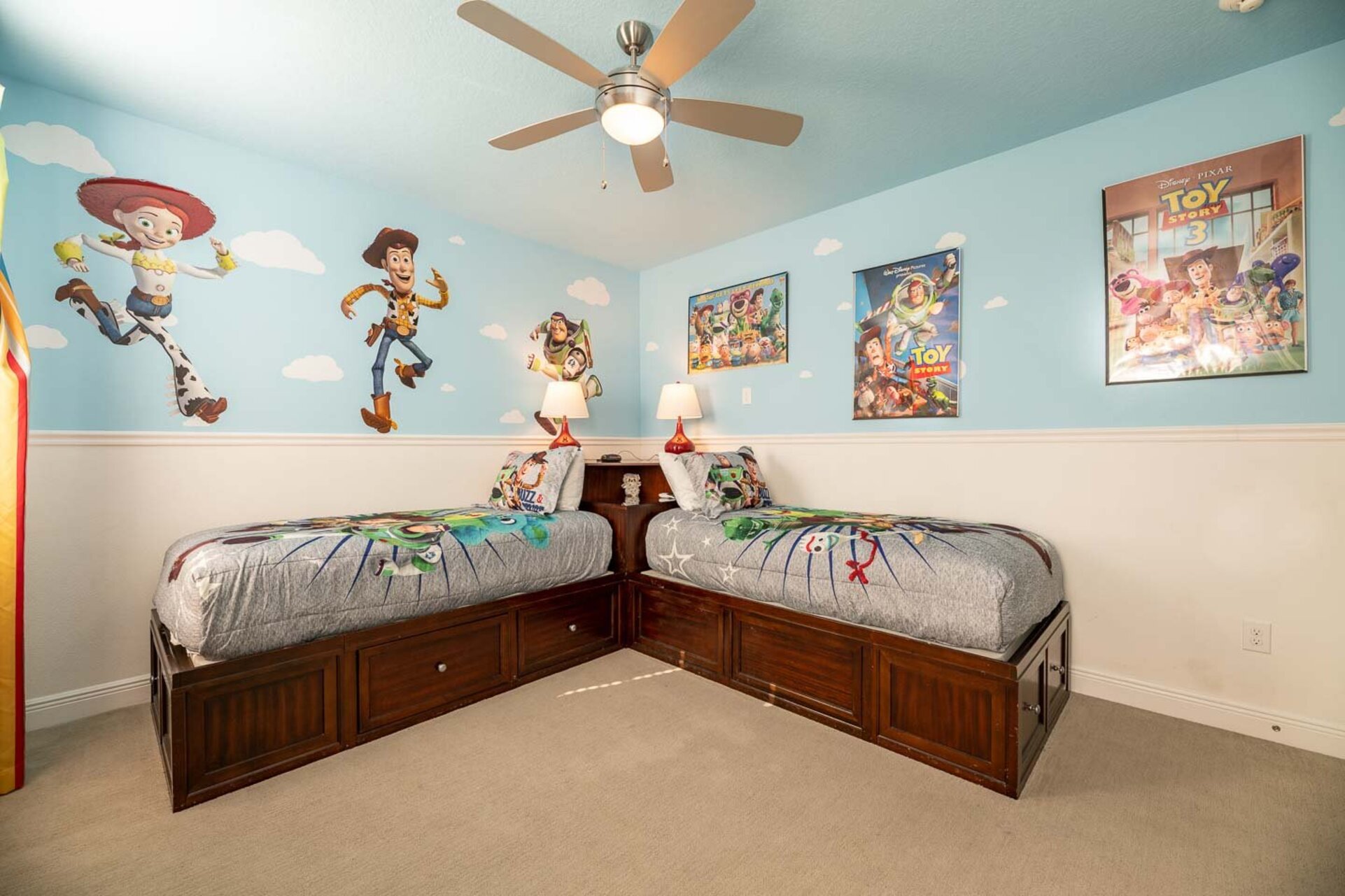 Embrace Adventure and Joy at Your Family Oasis, Orlando Villa 1000