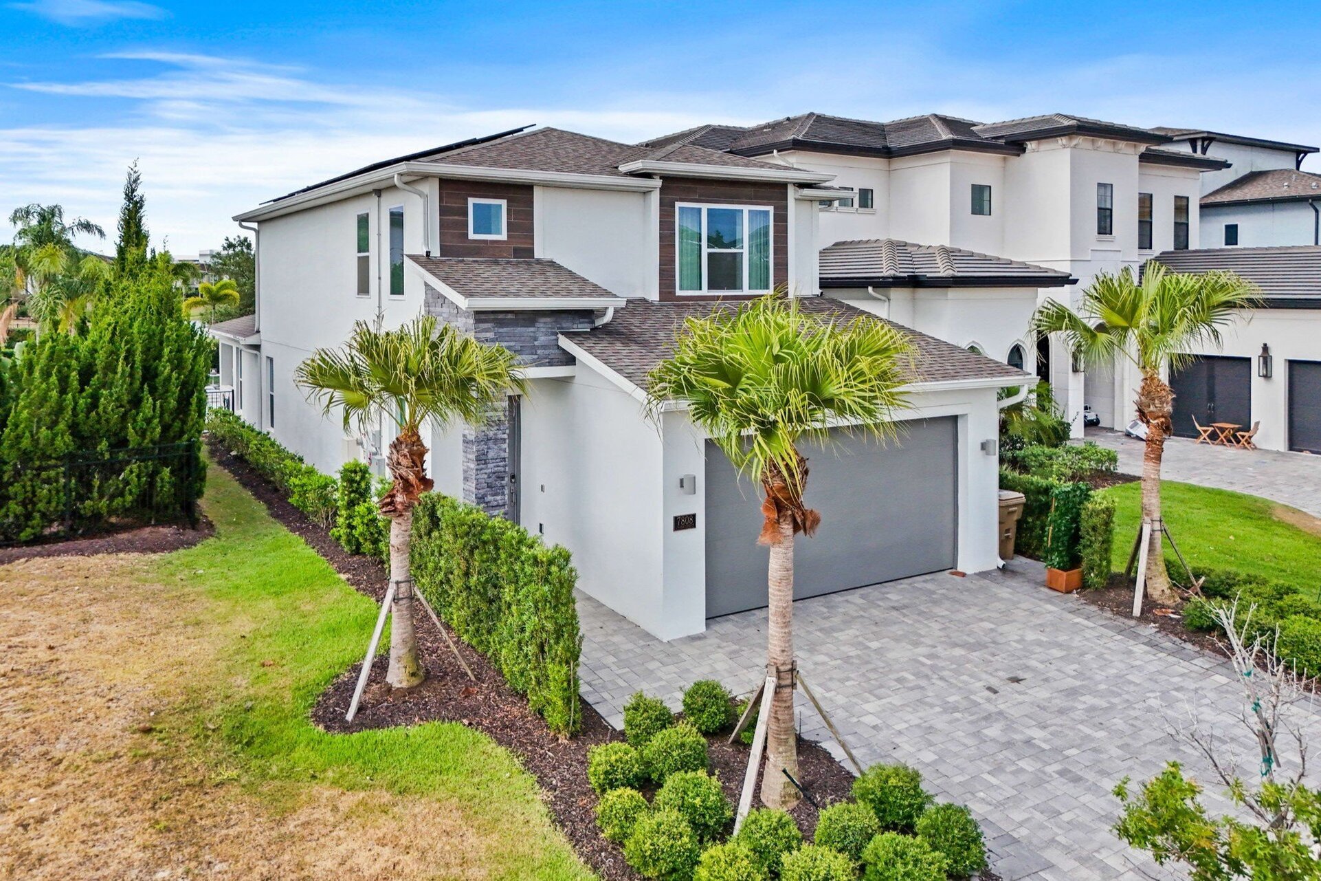 Chic and Stylish 4 Bedroom Haven in Reunion Resort
