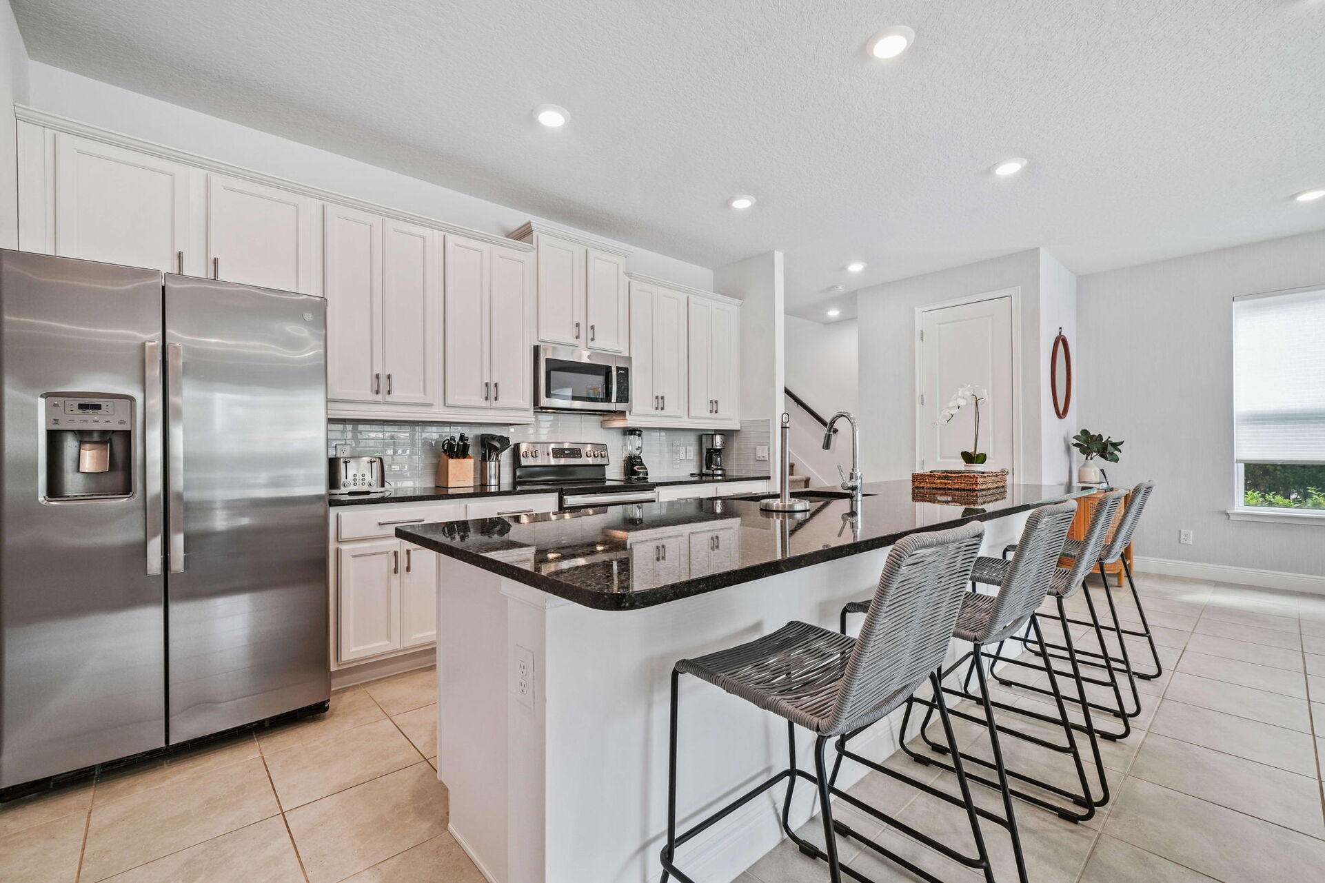 Chic and Stylish 4 Bedroom Haven in Reunion Resort