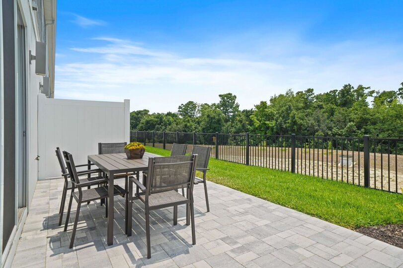 Experience the Harmony of Luxury and Comfort, Kissimmee, United States