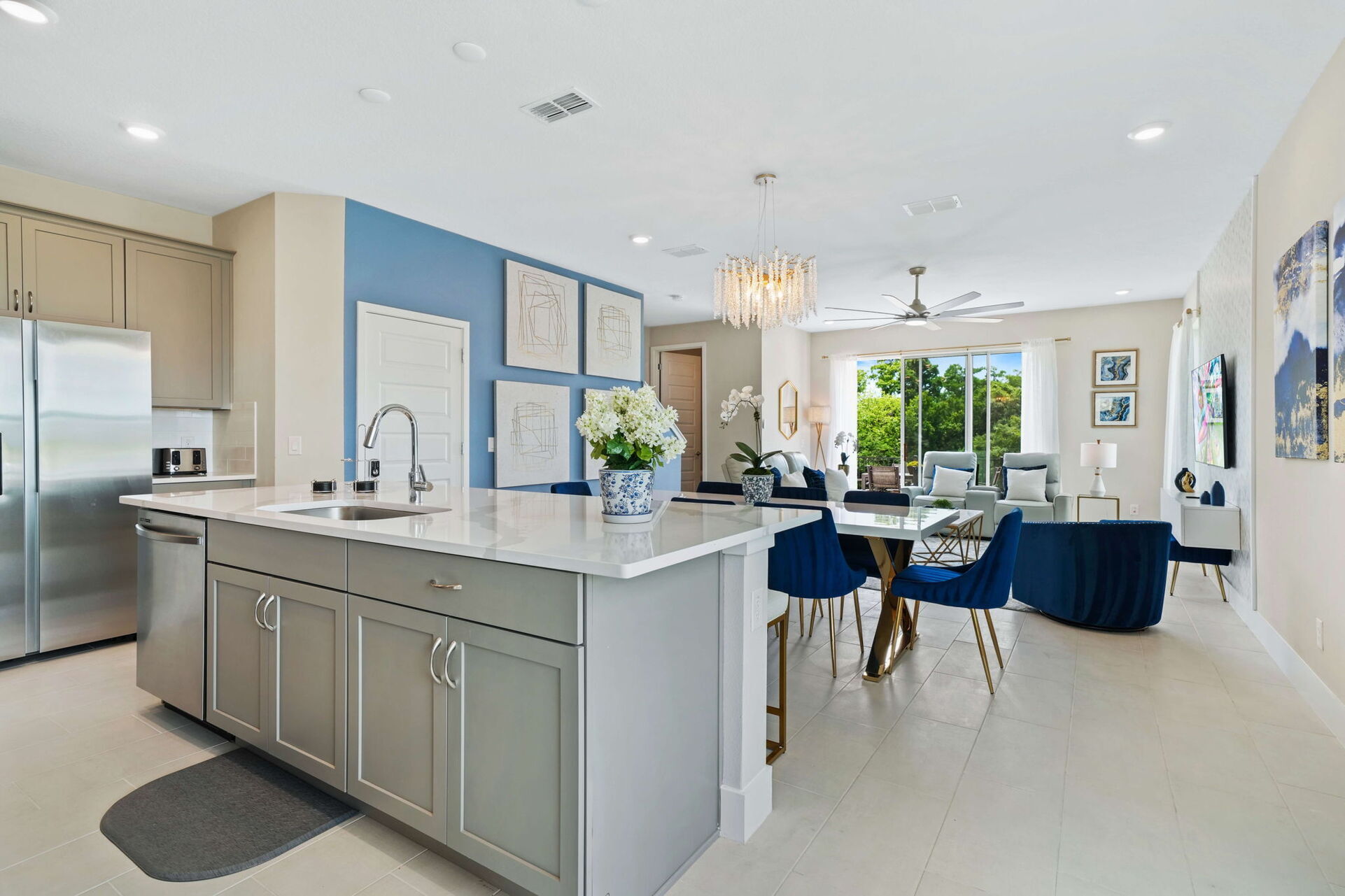Experience the Harmony of Luxury and Comfort