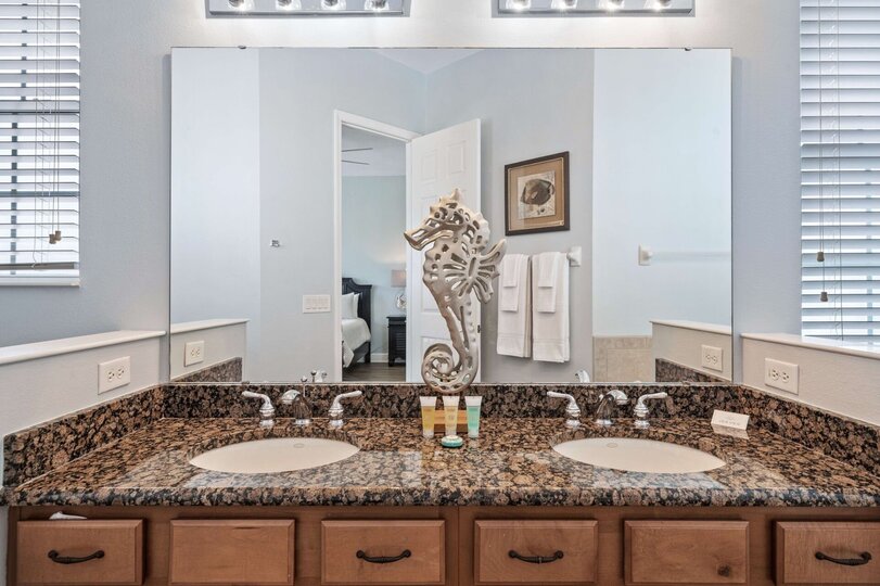 Embrace Luxury: Your Perfect Escape, Orlando Villa 1000