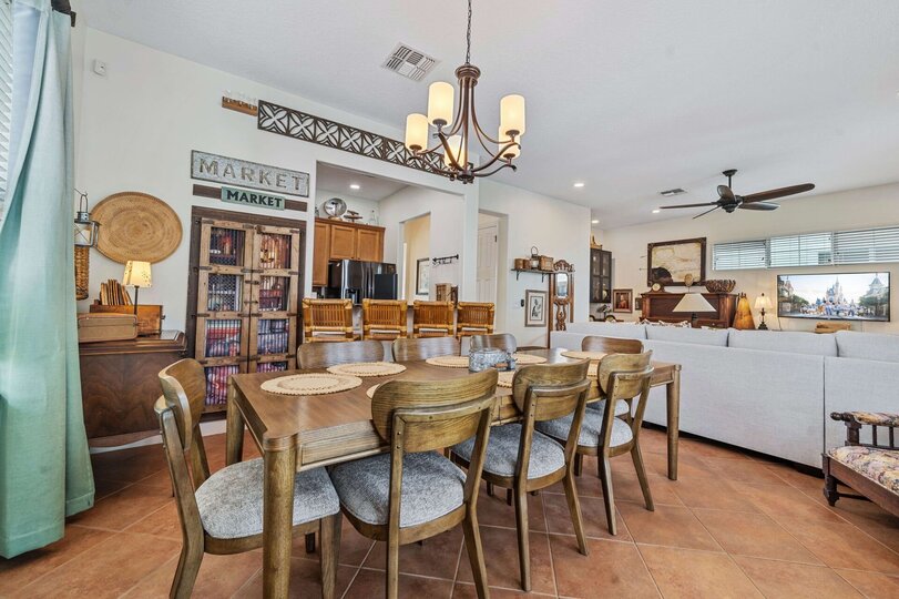Escape to a Luxurious Safari Experience, Orlando Villa 1000
