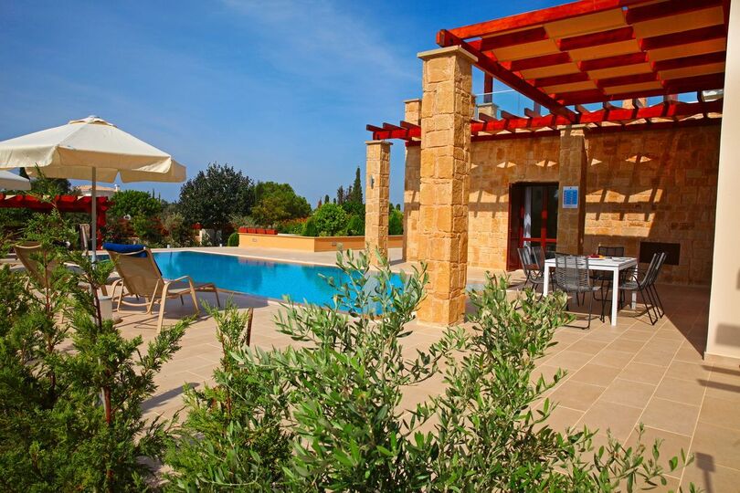 Luxury Living with Picturesque Outdoor Serenity, Paphos Villa 1487